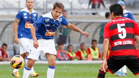 Cruzeiro chega a 500 gols no novo Mineirão veja gols marcantes