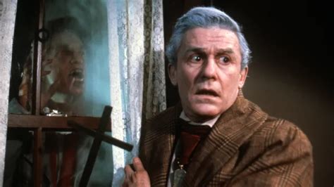 Tom Holland S Horror Comedy Classic Fright Night Spooks Up A K