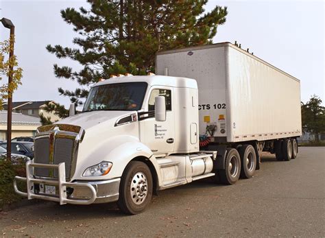 Kenworth T680 Day Cab A Photo On Flickriver