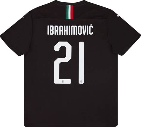 Zlatan Ibrahimovic Retrotr Ja K P Vintage Fotbollstr Jor Fr N Dit Lagg