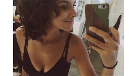 Photo Shym Partage Un Selfie Sexy Sur Instagram Le 30 Septembre 2016