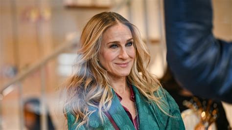 Sex and the city le tutu emblématique de Carrie Bradshaw est à vendre aux enchères