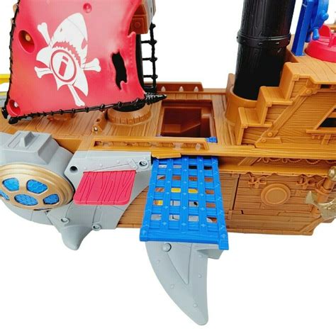 Fisher Price Imaginext Shark Bite Pirate Ship Playset Mattel 2015