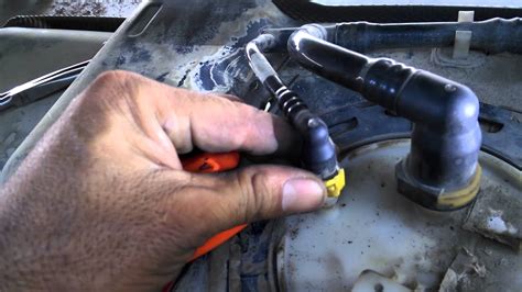 Ford F150 Fuel Fuel Line Connector Repair