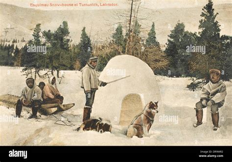 Labrador Eskimo Snow-house Stock Photo - Alamy