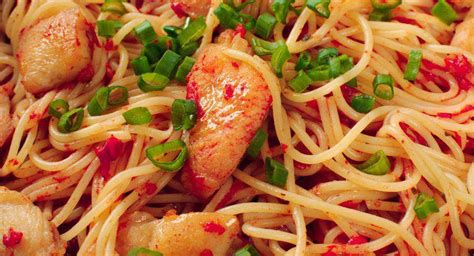 Quelle Est Une Recette Facile Pour Les Spaghettis Au Poulet Rotel