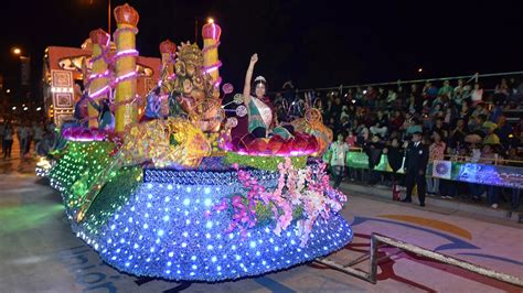 El Grupo A Dio Inicio A Los Tradicionales Desfiles De Carrozas En