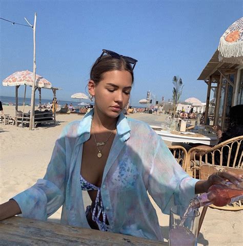 Prendas Chic Para Usar Encima De Tu Bikini Es La Moda