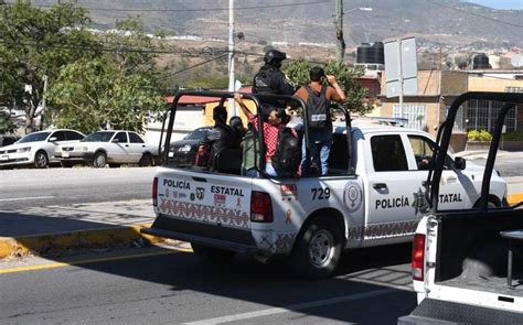 Patrullas de la Policía Estatal trasladan a chilpancingueños Crisol