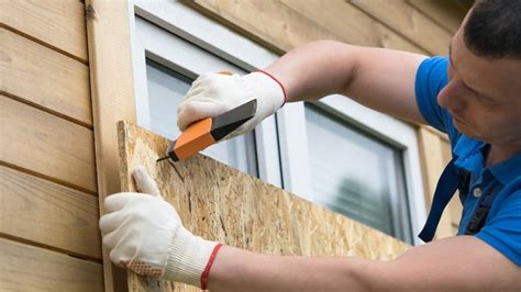 Naked News On Twitter HurricaneIan Is Expected To Gain Strength And