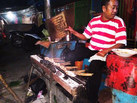 Mengapa Penjual Sate Banyak Yang Berasal Dari Madura Simak Penjelasannya