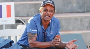 Yannick Noah terrassé par la maladie il donne des nouvelles