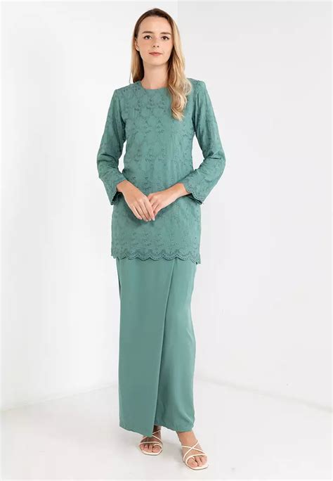 Buy Butik Sireh Pinang Baju Kurung Moden Lydia Online Zalora Malaysia