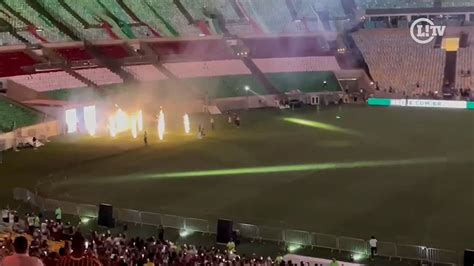 Marcelo agradece carinho da torcida do Fluminense durante apresentação