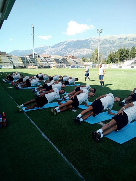 CALCIO ECCELLENZA Sora A Pomezia Senza Mamadou Il Giornale Nuovo It