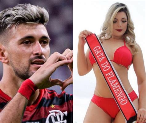 Gata Do Flamengo Empina O Bumbum Em Foto E Elogia Arrascaeta Bate Um