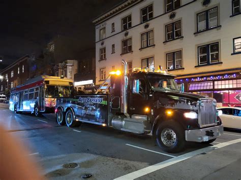 The Bus Tow truck in S.F. : r/AbsoluteUnits