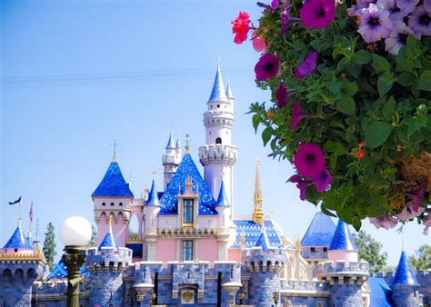 Tips For Spring Break At Disneyland | Disneyland With Kids Podcast