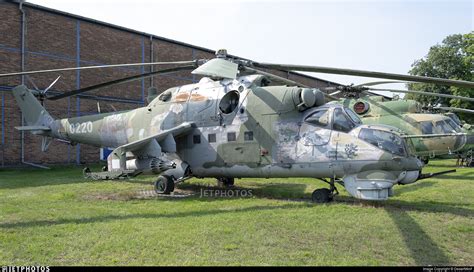 0220 Mil Mi 24D Hind D Czech Republic Air Force DesertWolf