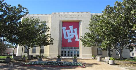 Master's Degree Programs - University of Houston