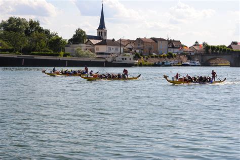 C Te D Or V Nement Ils Taient Plus De Pour Le Dragon Boat