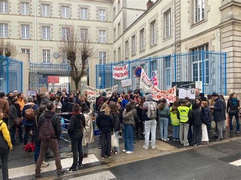 R Forme Scolaire Mobilisation Des Parents Ce Jeudi Contre Le Plan