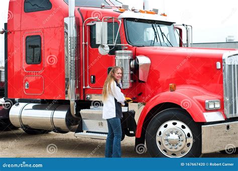 Hot Naked Women Driving Big Trucks Telegraph