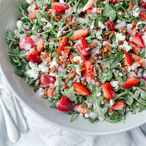simple strawberry pecan salad recipe 7