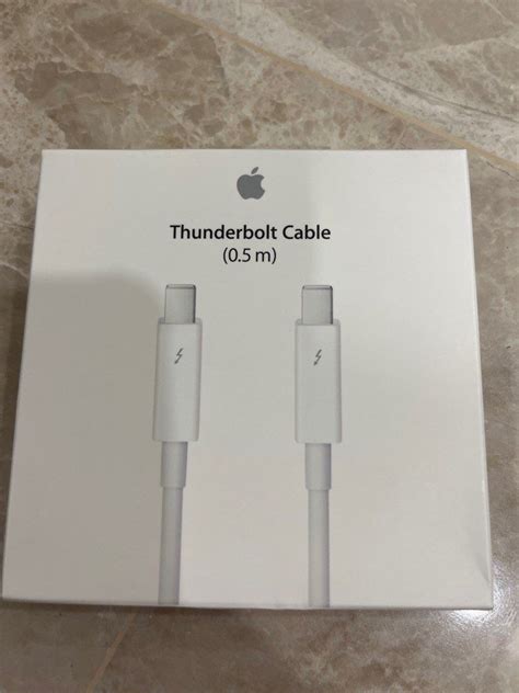 Apple Thunderbolt Cable, Mobile Phones & Gadgets, Mobile & Gadget ...