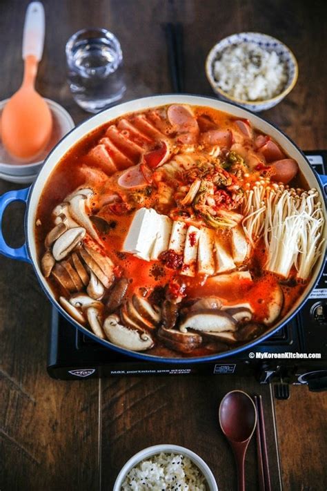 Budae Jjigae (Army Stew) - My Korean Kitchen