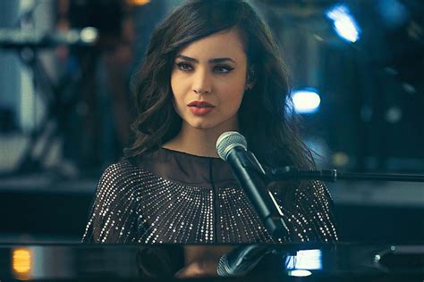 Sofia Carson E Una Star Di Bridgerton In Testa Al Cast Di Una Commedia