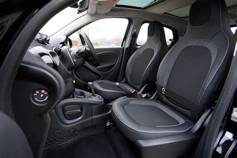 8 Different Types of Car Seat Materials (With Pictures) | House Grail