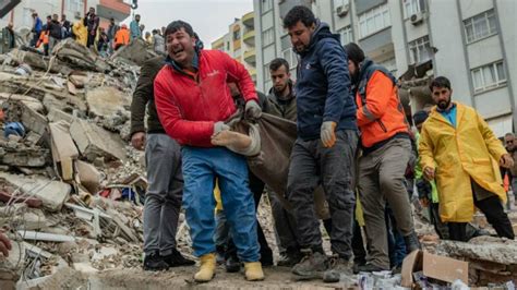 Sismo Muertos En Turqu A Y Siria Superan Los Mil Uno Tv