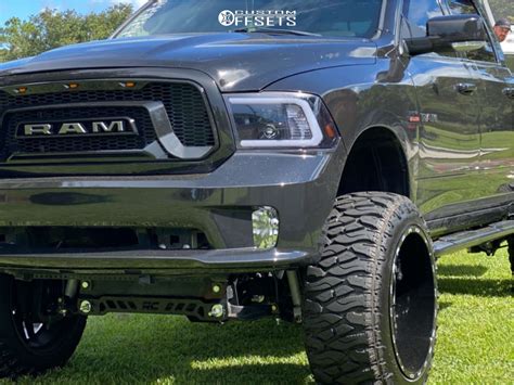 2009 Dodge Ram 1500 With 24x14 76 Tis 544bm And 38 13 5r24 Atturo Trail Blade Boss And