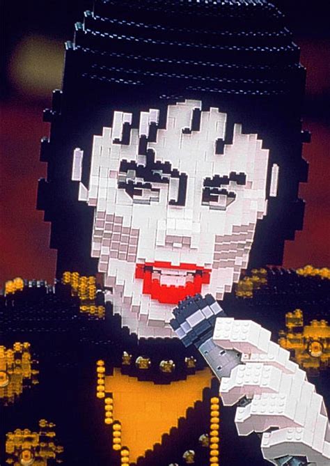 Michael Jackson “Thriller” Re-done In Lego Formation. R.I.P Michael.