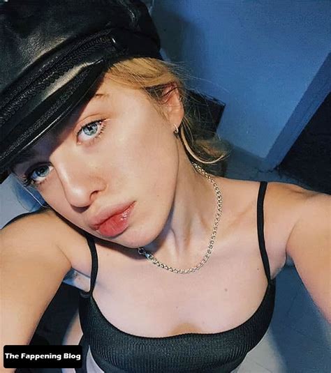 Anais Gallagher Gallagher Anais Nude Leaks Photo TheFappening