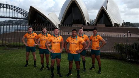 The Collar Is Back Wallabies Unveil Jersey For B I Lions Series