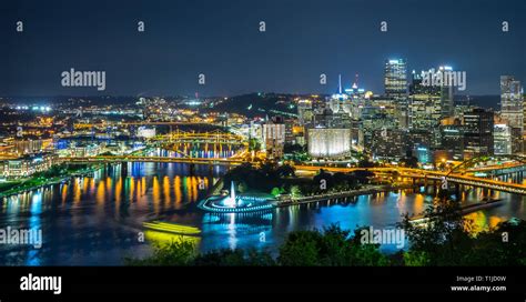 Pittsburgh Downtown Skyline Stock Photo - Alamy