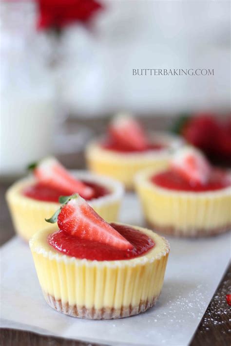 Mini Strawberry Cheesecakes Recipe