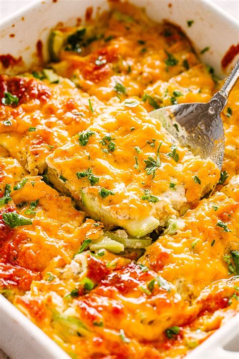 Zucchini Casserole Packed Full Of Fresh Zucchini And Cheddar Cheese This Easy And Creamy