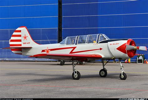 Yakovlev Bacau Yak 52 Untitled Aviation Photo 2501618