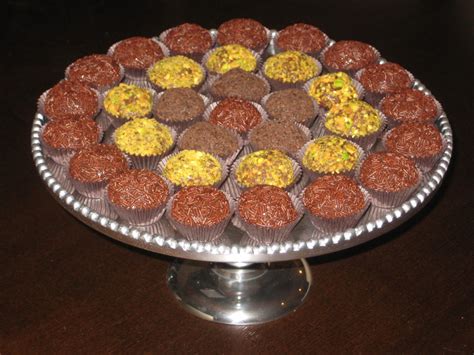 Brigadeiro Barn – Handmade Brazilian Truffles: Brigadeiro Party Boxes