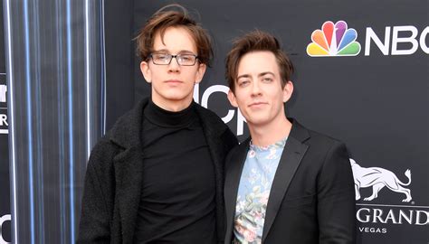 Kevin McHale & Boyfriend Austin McKenzie Couple Up at Billboard Music ...