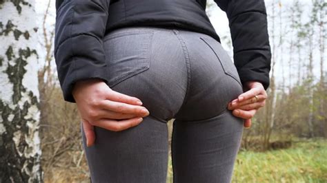 PAWG MILF In Tight Jeans Walking Ass Fetish Visible Panty Line XHamster