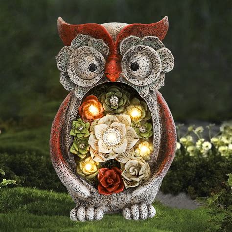 Garden Statue Owl Figurine Resin Statue With Solar LED Lights For