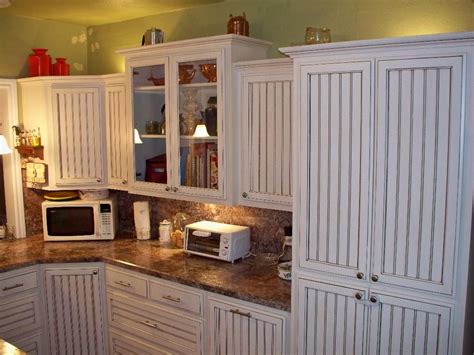 Hand Crafted White Glazed Beadboard Kitchen By Oak Tree Cabinetry