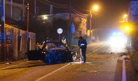 Jovem De 19 Anos Morre Em Acidente De Carro Em Esposende Motoristas