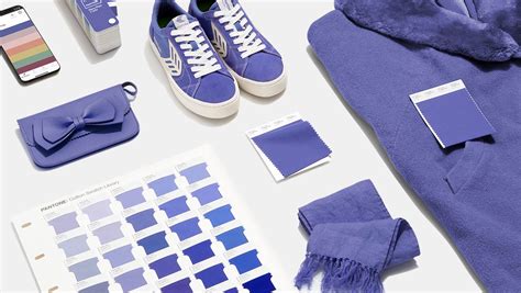 La Nouvelle Couleur 2022 PANTONE 17 3938 Very Peri ID