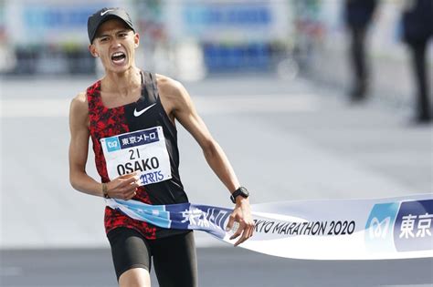 大迫傑、男子マラソン日本新記録！ “ミサンガ”に織り込んでいた「6文字」 週刊女性prime シュージョプライム Youのココロ刺激する