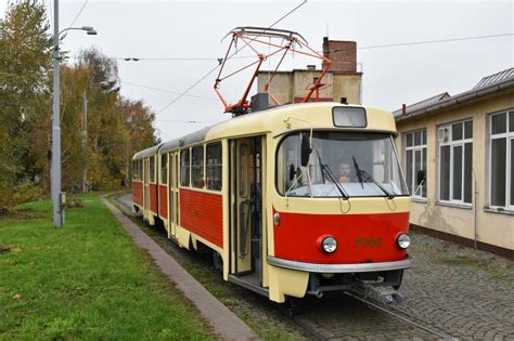 V Praze bude jezdit další retro tramvaj Opravují ji v Brně